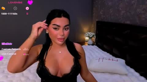 Snapshot of aylademir chatting on September 28, 7:30 pm Ayla online show from September 28, 7:30 pm