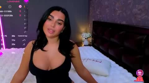 Snapshot of aylademir chatting on October 9, 6:01 pm Ayla online show from October 9, 6:01 pm