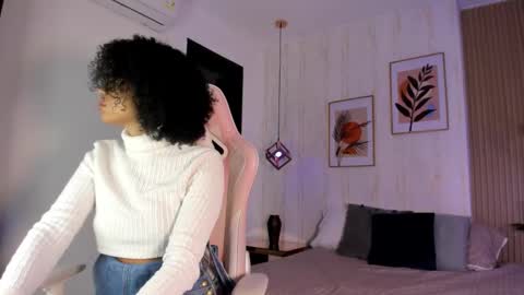 Snapshot of ayleen_dunkann chatting on October 16, 12:30 pm Ayleen online show from October 16, 12:30 pm