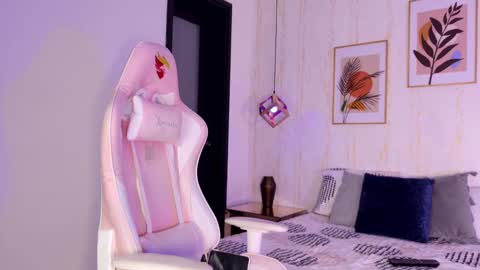 Snapshot of ayleen_dunkann chatting on October 9, 12:31 pm Ayleen online show from October 9, 12:31 pm