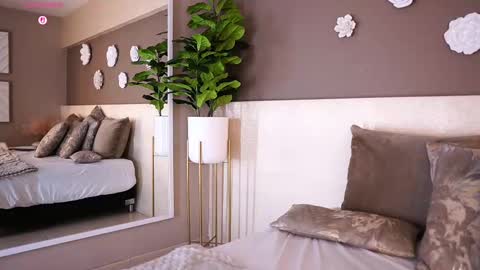 Snapshot of aylinmillerxs chatting on October 4, 10:25 pm Aylin Millerxs online show from October 4, 10:25 pm