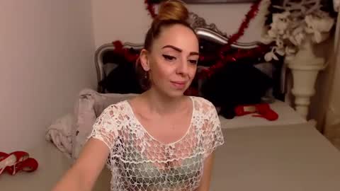 Snapshot of aylynrichard chatting on December 30, 5:58 am aylynrichard online show from December 30, 5:58 am