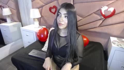 Snapshot of aysel_27 chatting on September 21, 10:41 pm Aysel online show from September 21, 10:41 pm