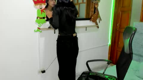 aysha_winxx online show from December 16, 4:07 am