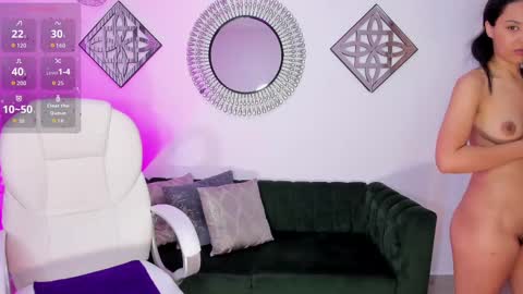 ayshel_cooperr online show from September 23, 3:37 am