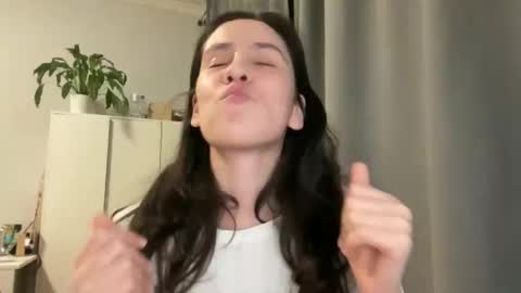  angel  ayya  online show from March 25, 7:39 pm