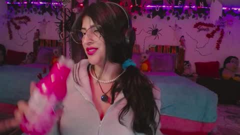 Azahar online show from October 7, 11:20 pm