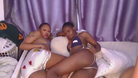 Azalea online show from February 25, 8:13 am