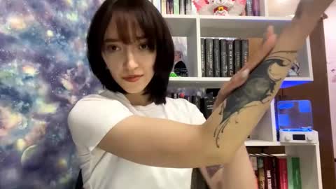 Snapshot of azaleegansen chatting on October 28, 1:39 pm Minro online show from October 28, 1:39 pm