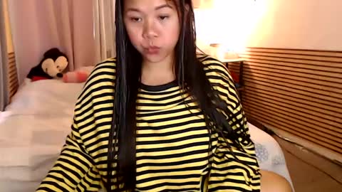 Snapshot of azianalina chatting on January 12, 5:24 am Lina online show from January 12, 5:24 am