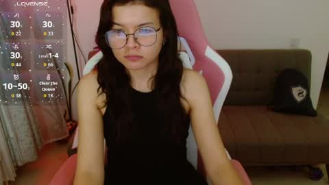 Azu  online show from April 11, 12:28 am