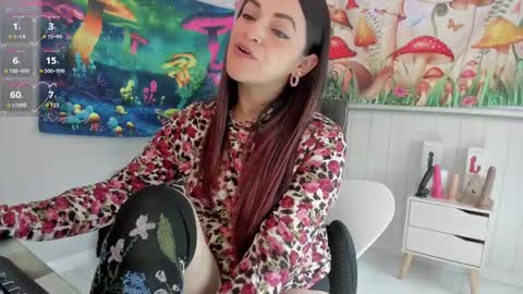 Azucena R online show from March 5, 2:45 pm