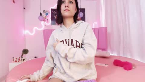 Snapshot of azul_horny chatting on February 6, 8:56 pm PRINCESS AZUL. online show from February 6, 8:56 pm