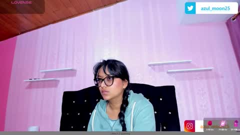 Snapshot of azul_moon chatting on September 10, 3:39 am azul_moon online show from September 10, 3:39 am