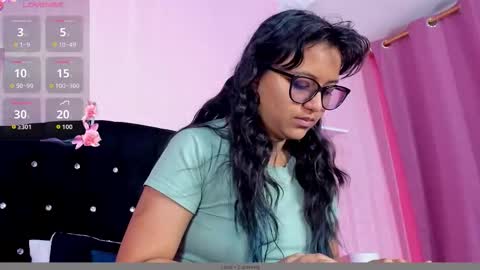 azul_moonn online show from October 14, 3:53 am