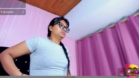 azul_moonn online show from October 4, 3:56 am