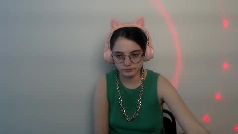 azumi_chan_ online show from February 27, 11:54 am