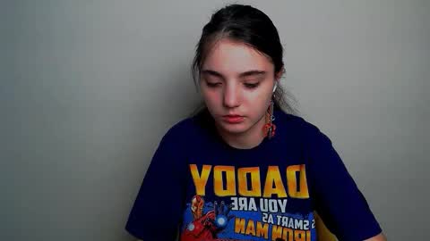 azumi_chan_ online show from October 19, 2:41 pm