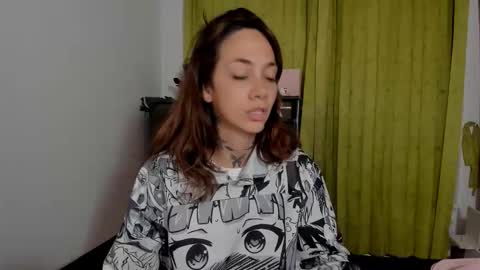 azumi saan online show from February 19, 3:39 am