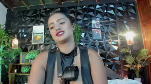 Azuraby online show from October 22, 1:43 am