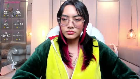 Azura online show from December 16, 7:54 pm