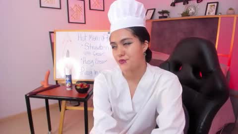 Snapshot of azurra_amatto2 chatting on October 20, 9:29 pm Azurra  online show from October 20, 9:29 pm