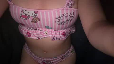 b8rb13 online show from August 10, 7:23 am
