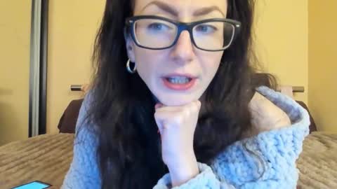 babby_jewel online show from February 3, 11:15 am