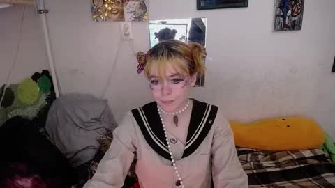 Snapshot of baby_ada chatting on February 20, 4:03 pm baby ada online show from February 20, 4:03 pm