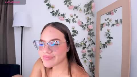 Snapshot of baby_ashly chatting on September 27, 4:08 am baby ashly online show from September 27, 4:08 am