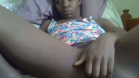 baby_facii online show from December 18, 8:20 am