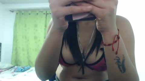 Snapshot of baby_fantasy18 chatting on December 18, 12:21 am baby_fantasy18 online show from December 18, 12:21 am