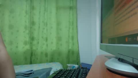 Snapshot of baby_fantasy18 chatting on February 26, 11:15 pm baby_fantasy18 online show from February 26, 11:15 pm