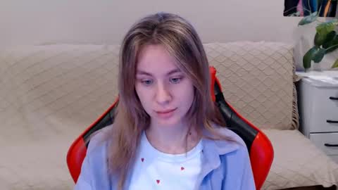 baby_kitte online show from January 28, 3:25 am