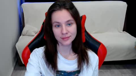 baby_kitte online show from December 20, 4:20 am