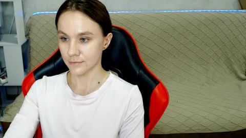 baby_kitte online show from January 16, 5:14 am