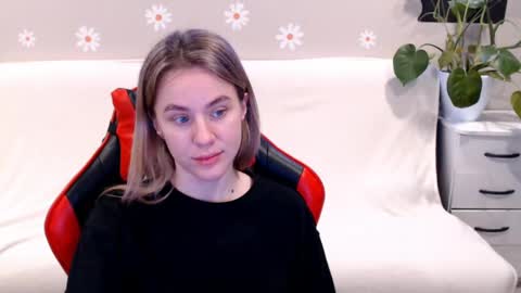 baby_kitte online show from February 28, 4:53 pm