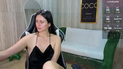 Bella online show from October 25, 10:27 pm