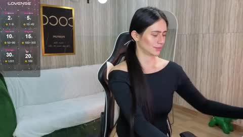 Bella online show from October 15, 8:55 pm