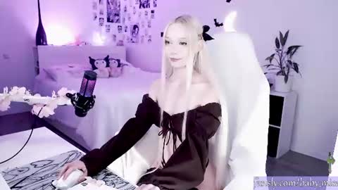 Misa -  online show from June 19, 3:48 pm