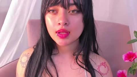 baby_naomy online show from October 17, 3:48 pm