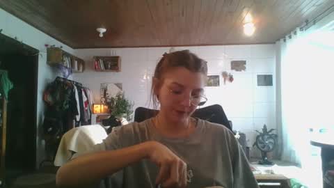 Snapshot of babydemon6 chatting on October 16, 8:11 pm babydemon6 online show from October 16, 8:11 pm