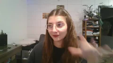 Snapshot of babydemon6 chatting on October 9, 11:20 pm babydemon6 online show from October 9, 11:20 pm