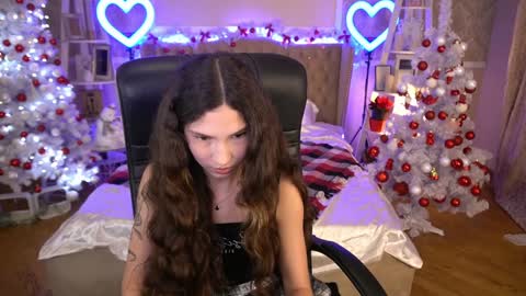 Sasha online show from December 13, 8:25 pm