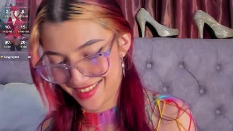 Snapshot of babylissie chatting on October 4, 3:27 pm babylissie online show from October 4, 3:27 pm