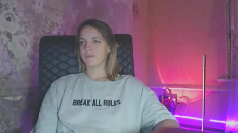 Snapshot of babymuro4ka chatting on October 7, 6:12 pm Sonya online show from October 7, 6:12 pm