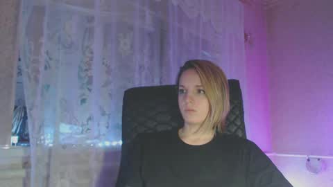Sonya online show from December 18, 9:29 pm