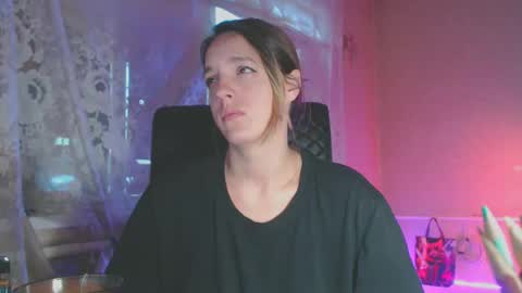 Snapshot of babymuro4ka chatting on October 1, 4:06 am Sonya online show from October 1, 4:06 am