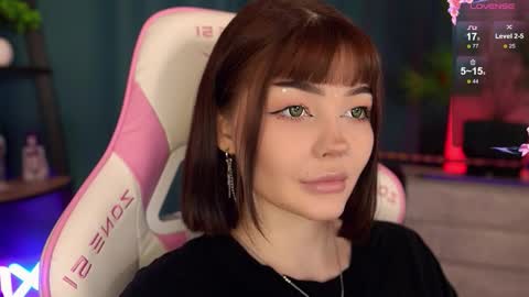 Snapshot of babyroxynill chatting on October 11, 10:01 pm Nika online show from October 11, 10:01 pm