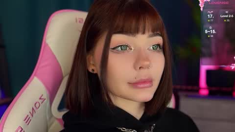 Snapshot of babyroxynill chatting on October 16, 6:05 am Nika online show from October 16, 6:05 am